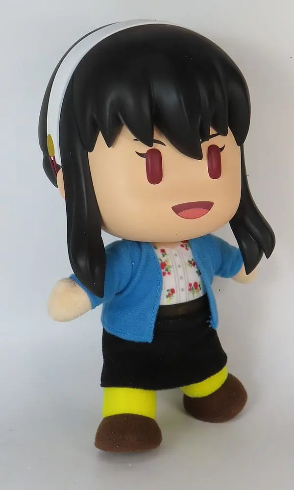 Spy x Family FigureKey Plush Figure Yor Forger Dress Movable 18 cm product photo