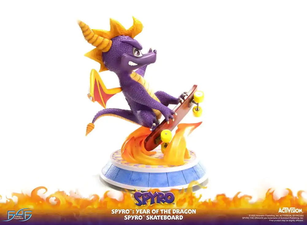 Spyro : Year of the Dragon Statue Spyro Skateboard 34 cm product photo