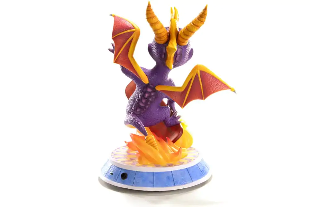Spyro : Year of the Dragon Statue Spyro Skateboard 34 cm product photo