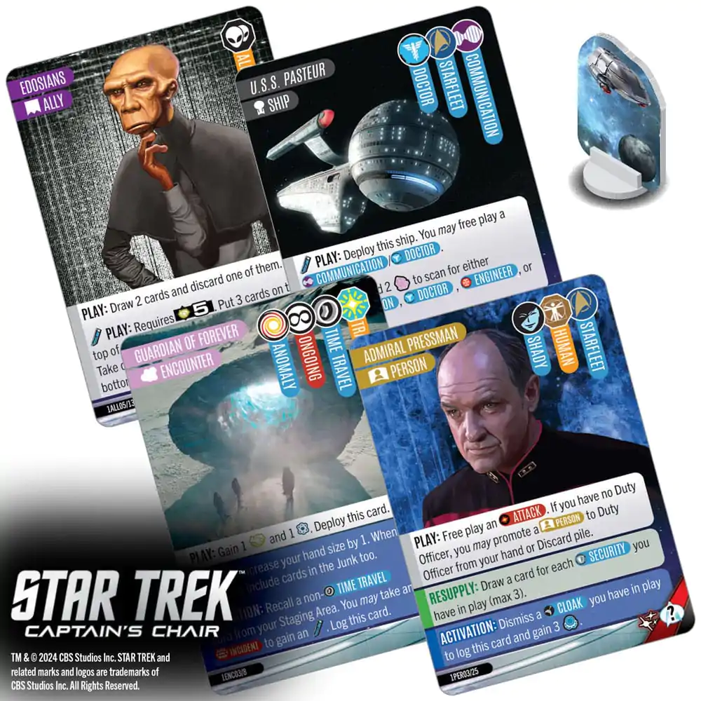 Star Trek: Captain's Chair Card Game *English Version* product photo