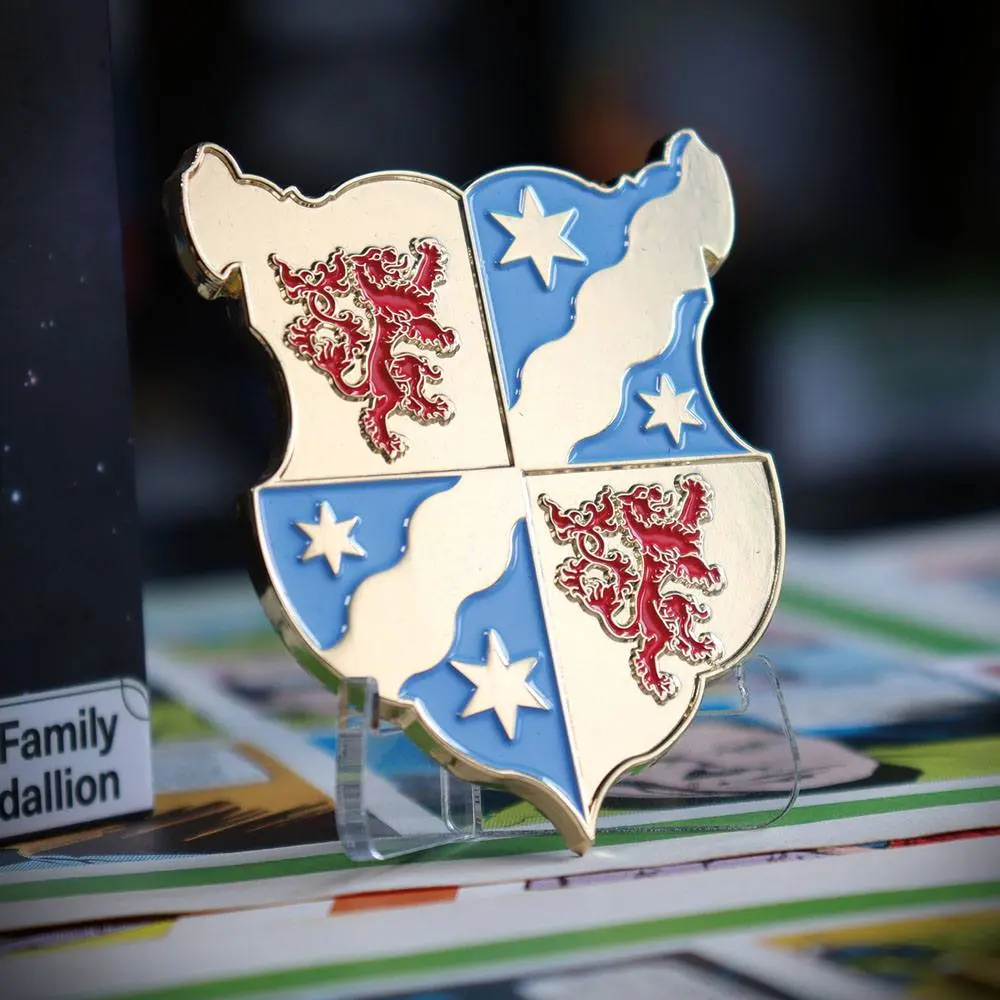 Star Trek Medallion Picard Family Crest Limited Edition product photo
