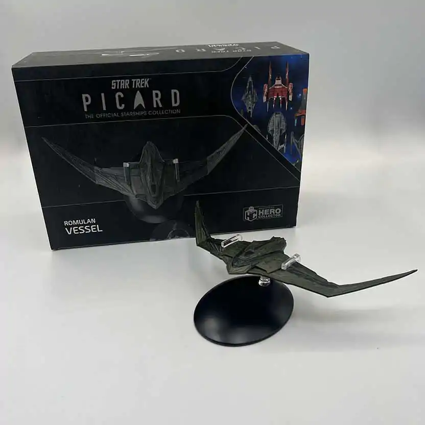 Star Trek Picard Starship Diecast Mini Replicas Romulan Bomber 22 cm product photo