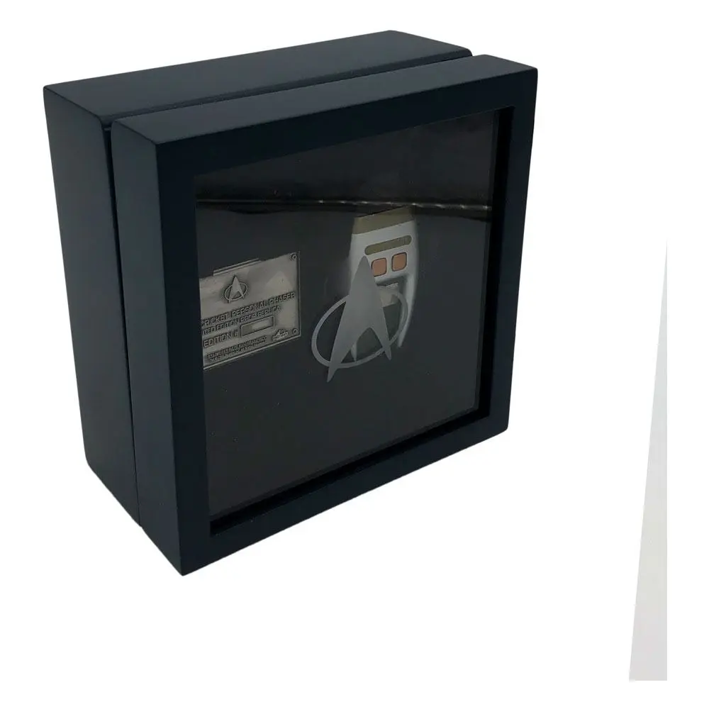 Star Trek The Next Generation Replica 1/1 Type-1 Cricket Phaser 17 x 8 cm product photo