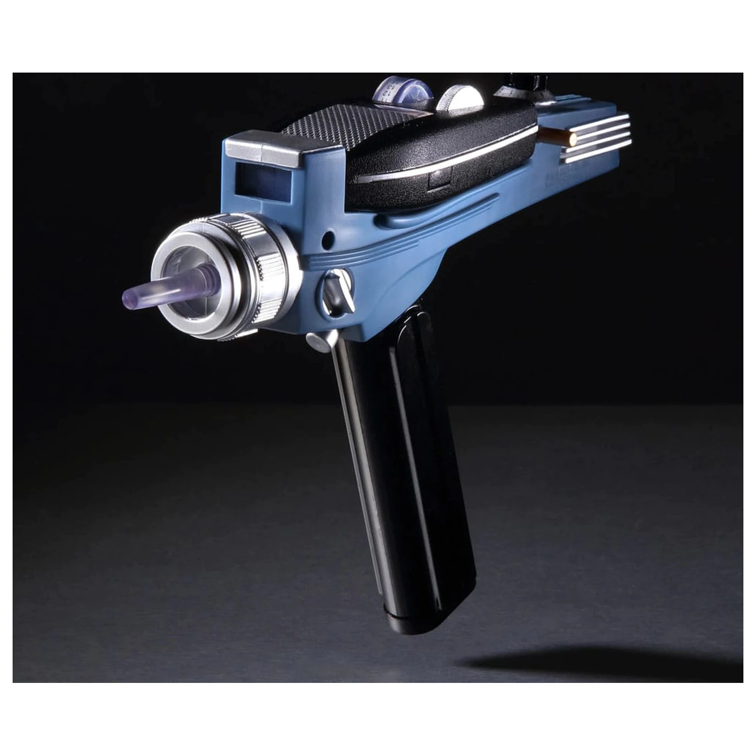 Star Trek: The Original Series Replica 1/1 Phaser Type-2  product photo