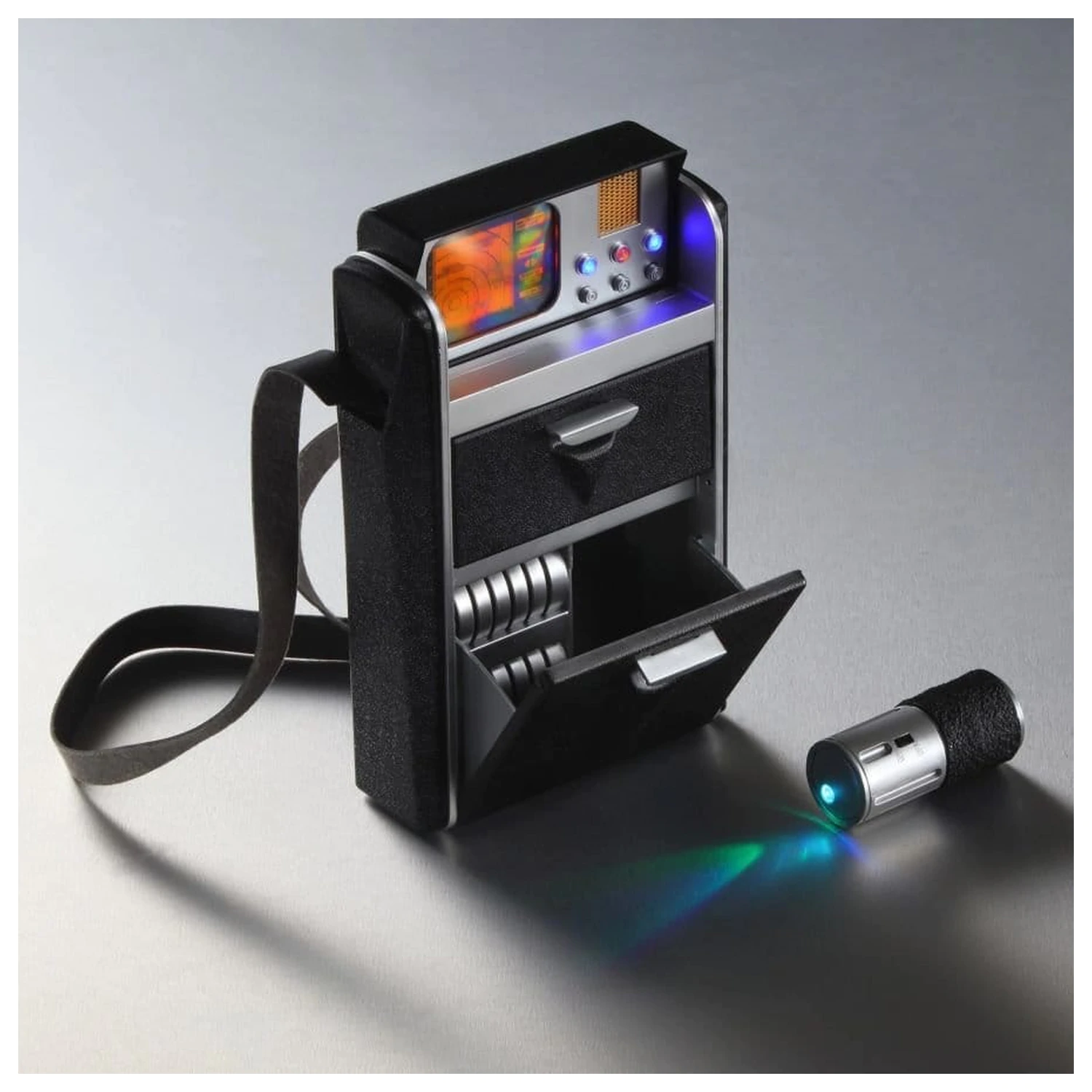 Star Trek: The Original Series Replica 1/1 Tricorder product photo