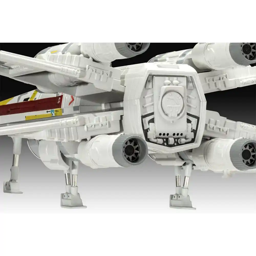 Star Wars Model Kit 1/57 Carson Teva's X-Wing Fighter 22 cm product photo