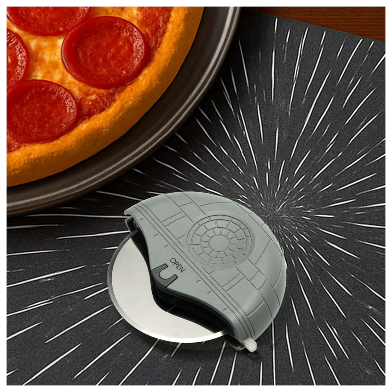Star Wars Pizza Cutter Death Star  product photo