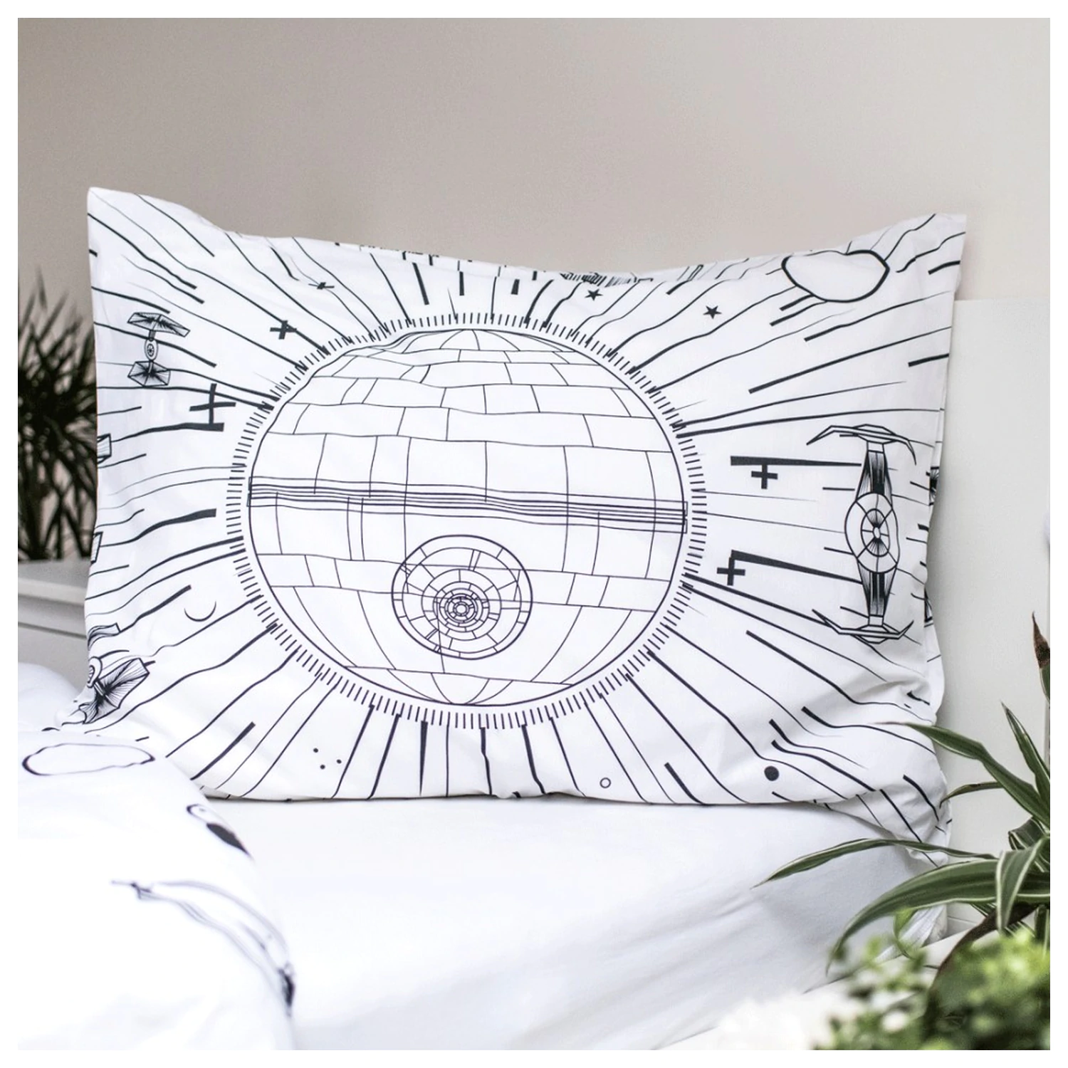 Star Wars Death Star Glow in the Dark Duvet Cover product photo