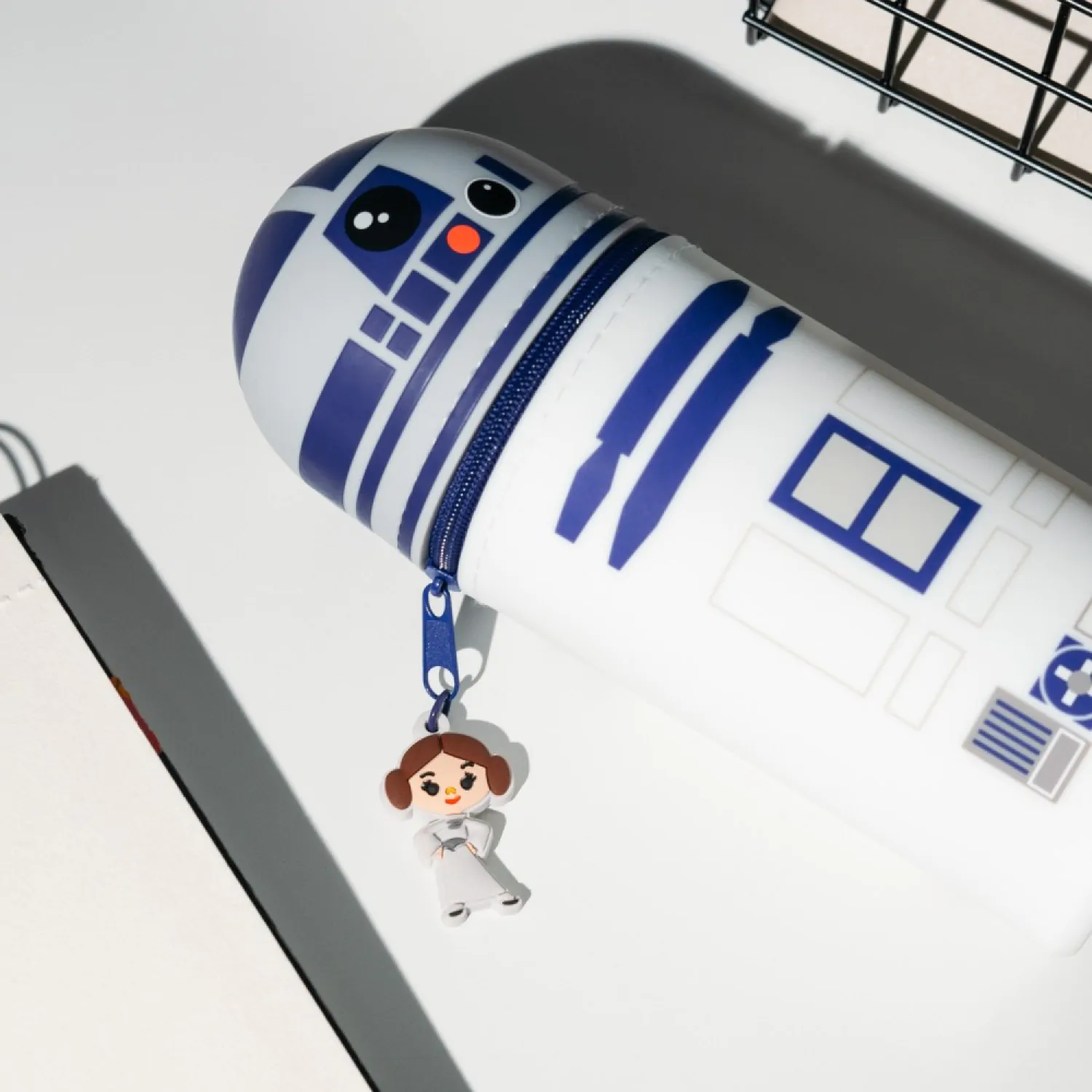 Star Wars R2-D2 3D pencil case product photo