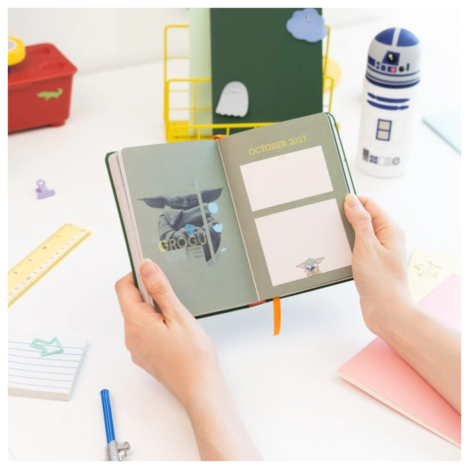 Star Wars: The Mandalorian and Grogu Academic Diary 2026/2027 A6 *English Version* product photo