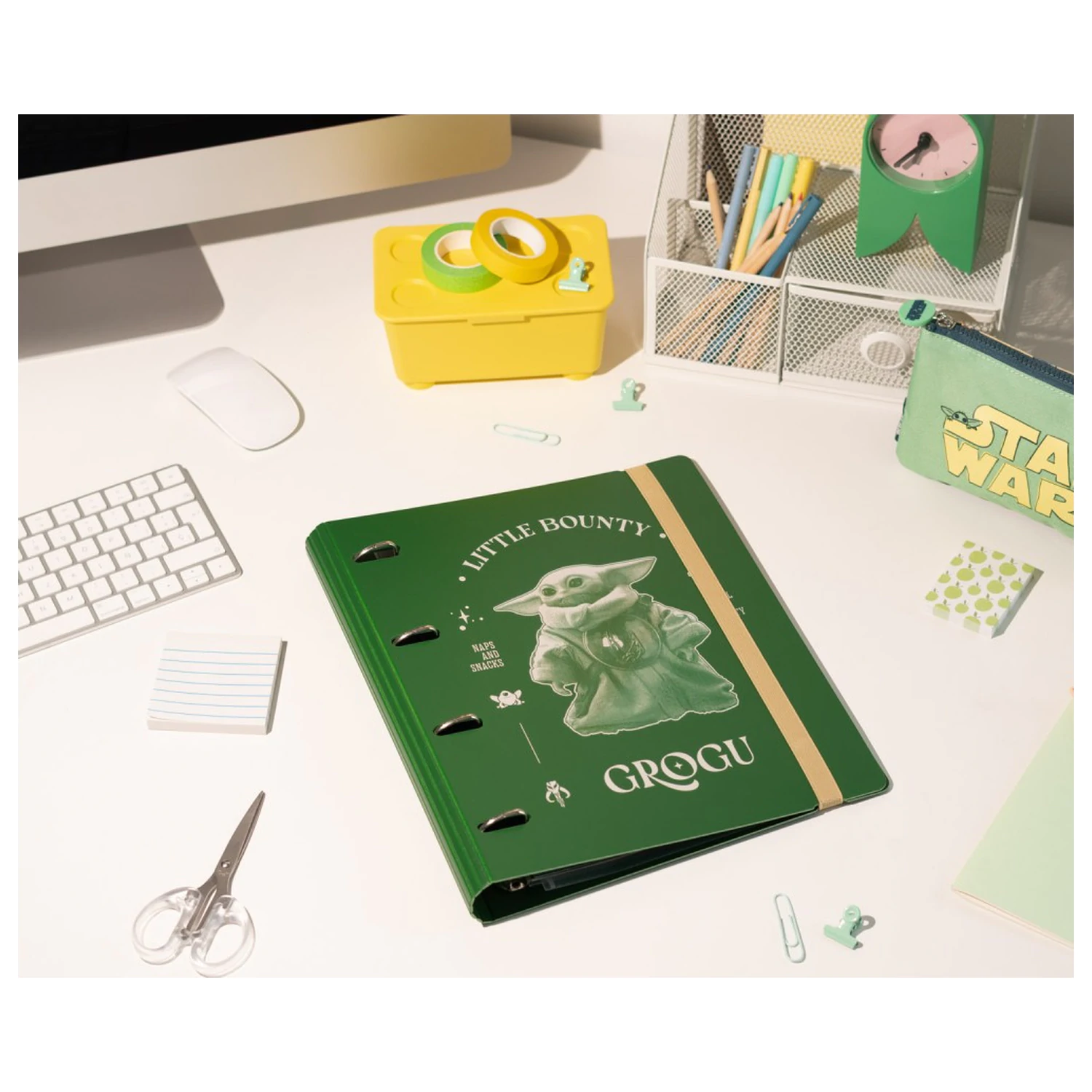 Star Wars: The Mandalorian and Grogu Ring Binder product photo