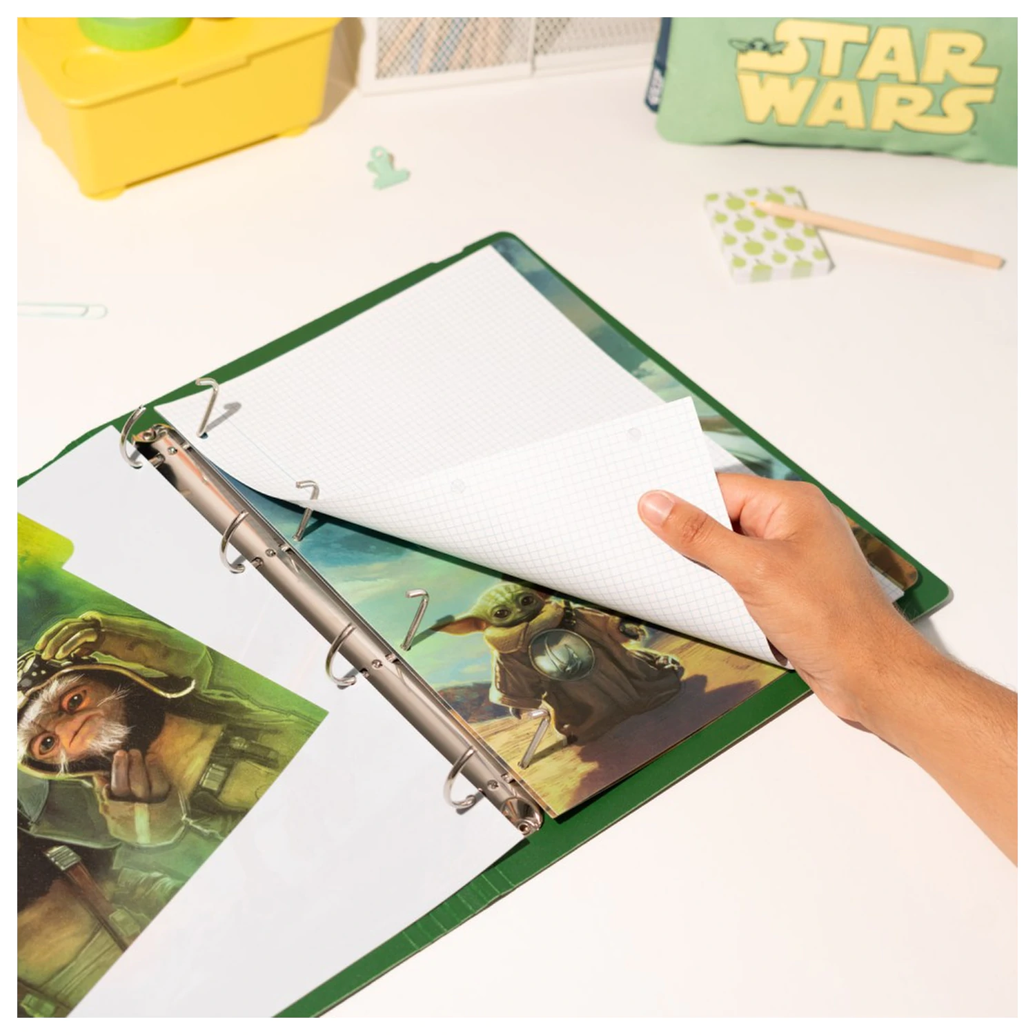 Star Wars: The Mandalorian and Grogu Ring Binder product photo
