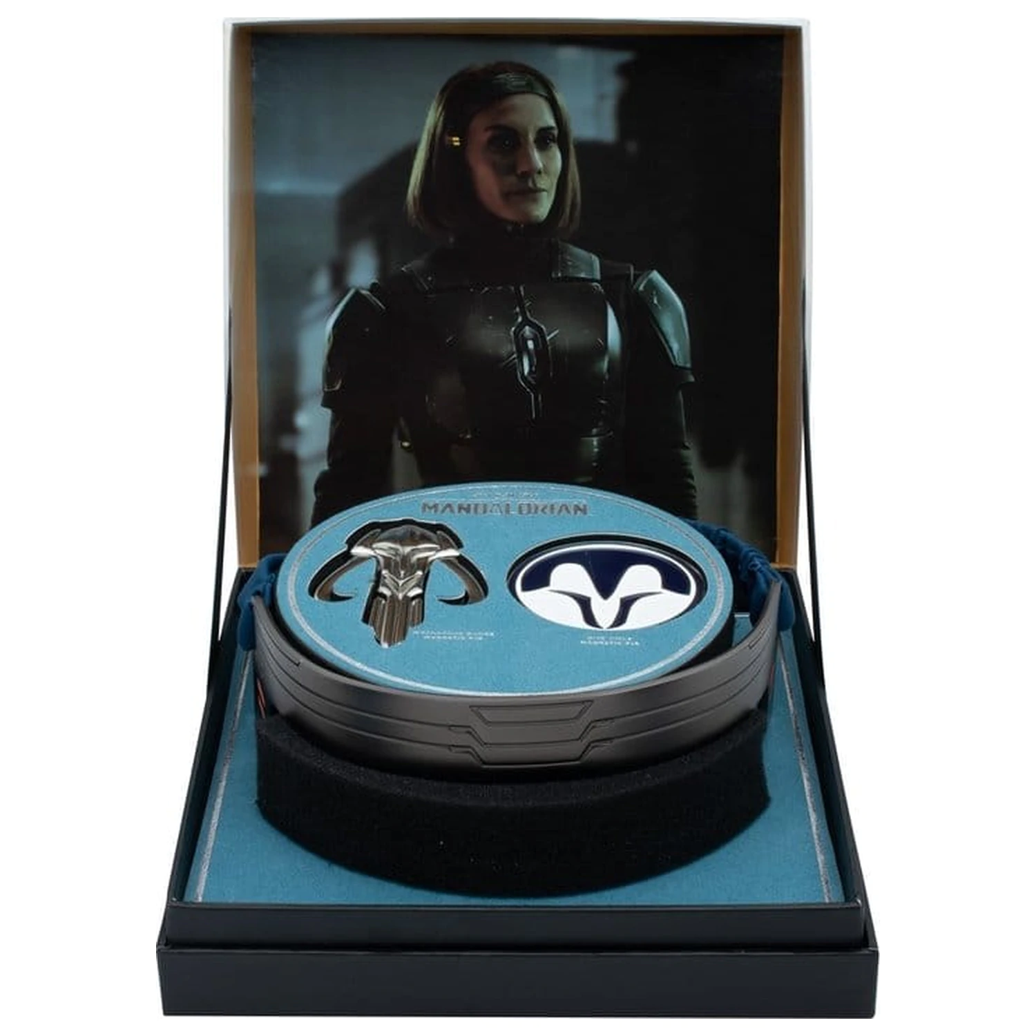 Star Wars: The Mandalorian Bo-Katan Replica Set product photo