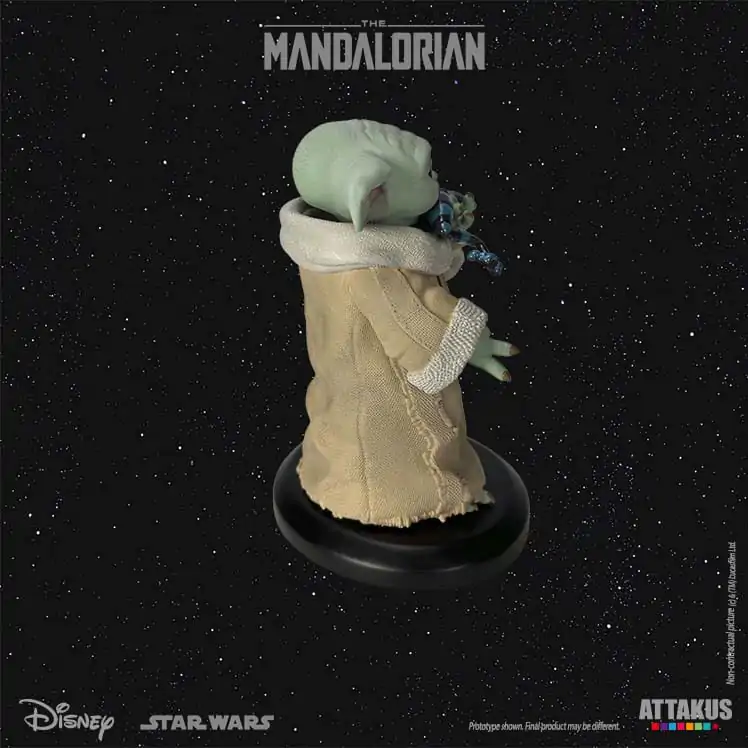 Star Wars: The Mandalorian Classic Collection Statue 1/5 Grogu Eating Frog 10 cm product photo