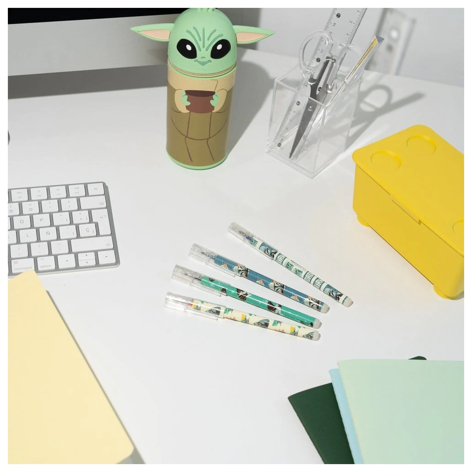 Star Wars: The Mandalorian Erasable Pens Set  product photo