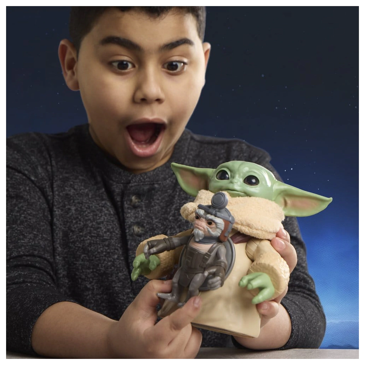 Star Wars: The Mandalorian & Grogu Electronic Action Figure Huggin' Grogu & Anzellan 17 cm product photo