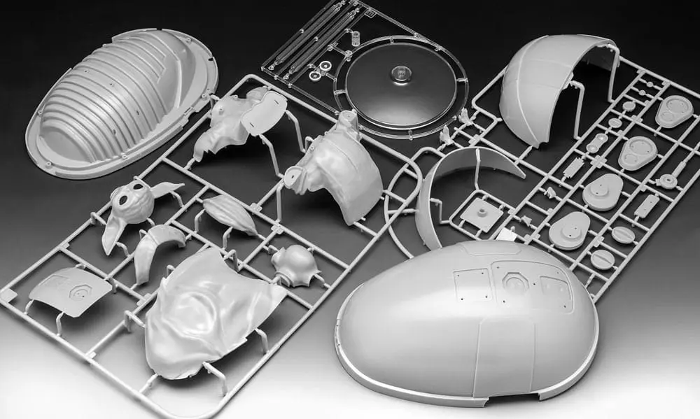 Star Wars: The Mandalorian Model Kit Grogu - The Child product photo