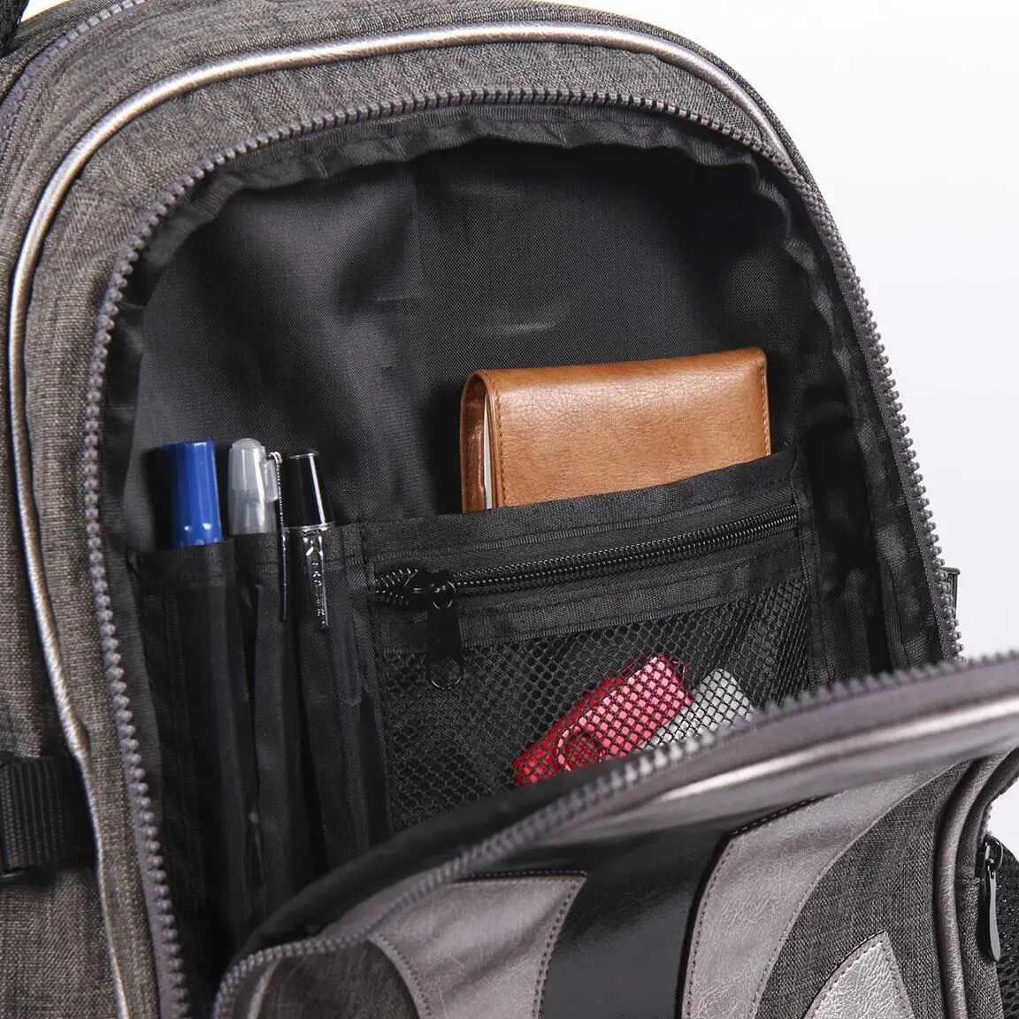 Star Wars The Mandalorian Casual Fashion Backpack The Mandalorian product photo