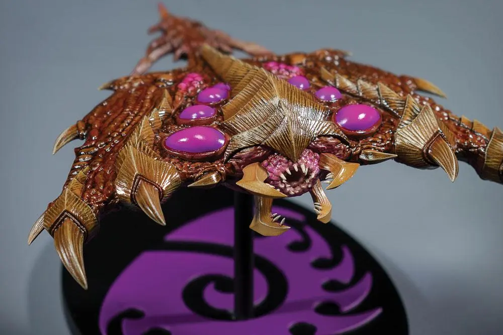 StarCraft Replica Zerg Brood Lord 15 cm product photo