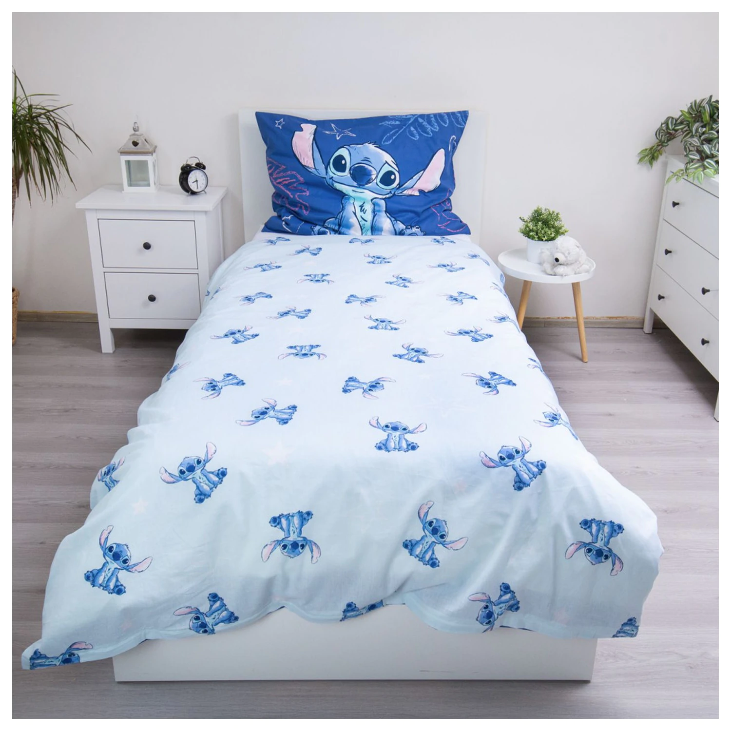 Stitch Aloha Blue Duvet Cover product photo