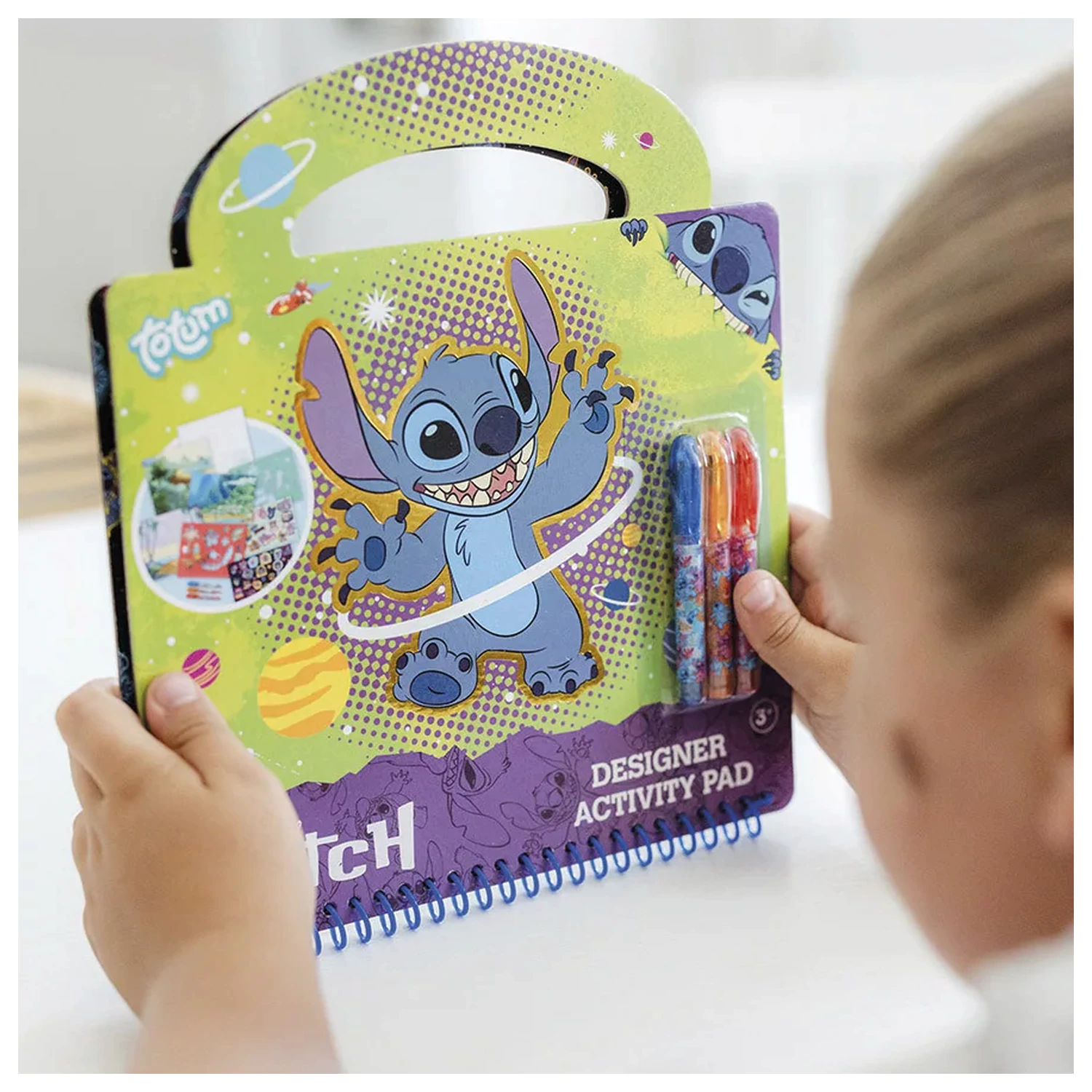 Stitch Extrovert Activity Set Coloring Kit product photo