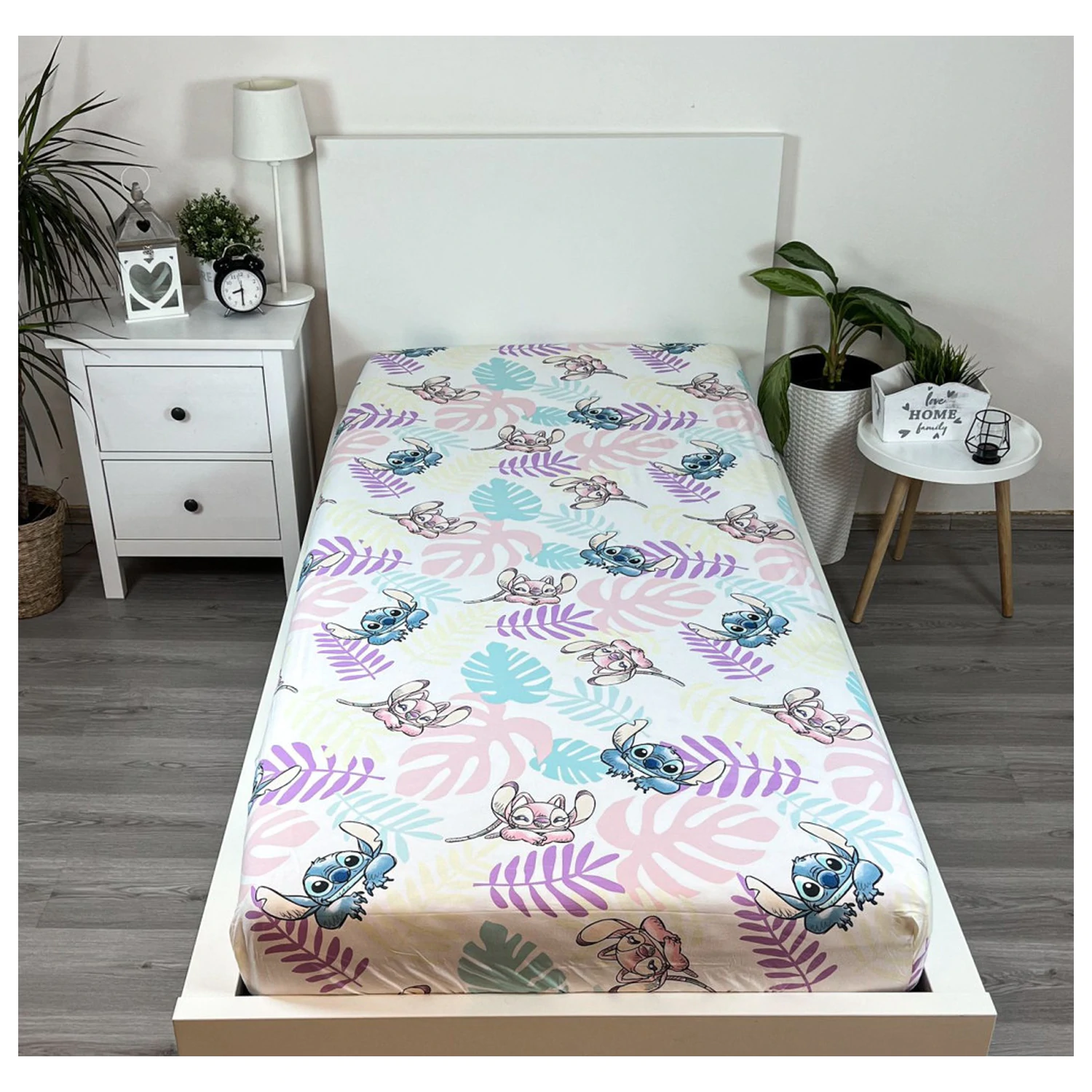 Stitch Leaves Fitted Sheet 90x200 cm product photo