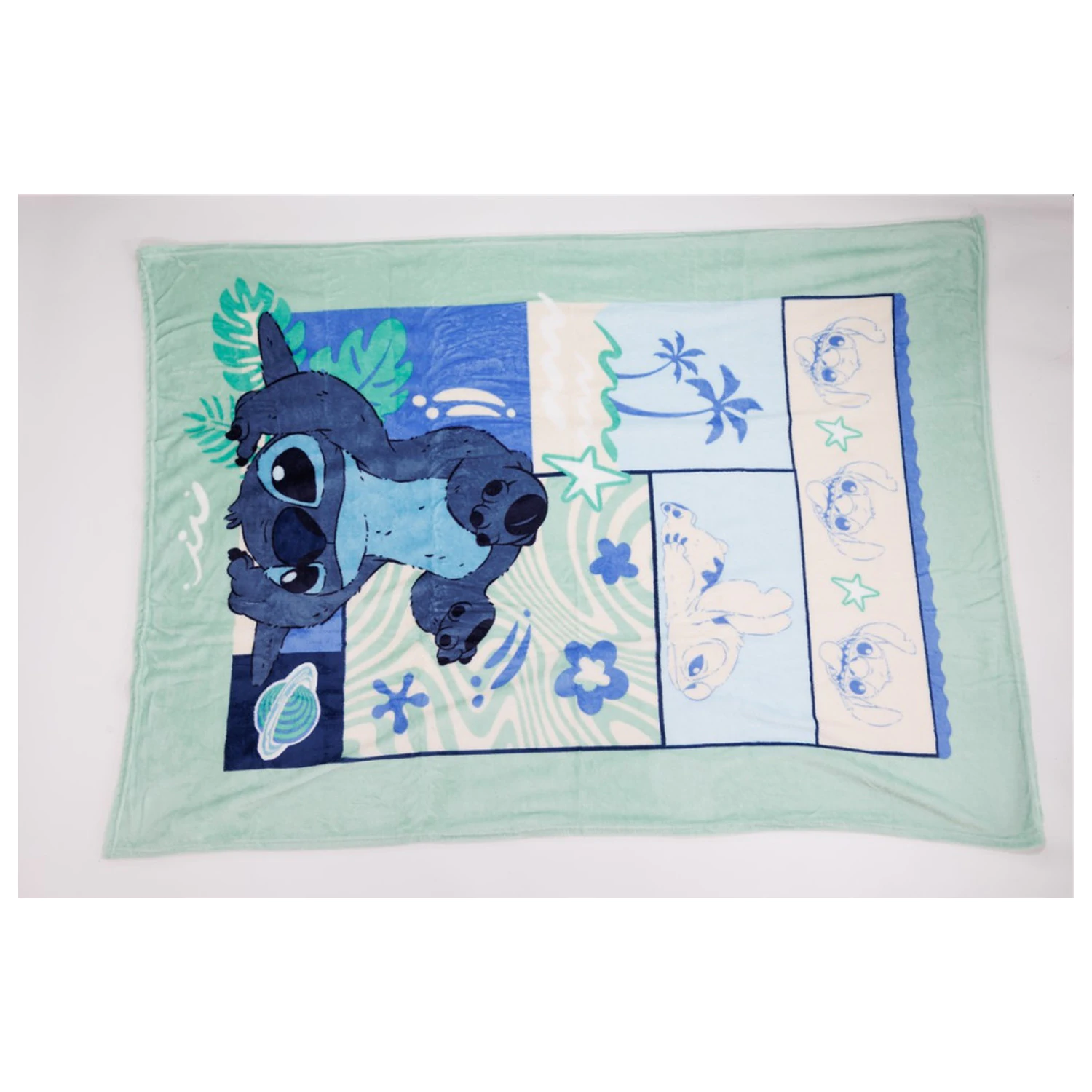 Lilo & Stitch Ocean Breeze Blanket 110x150cm product photo