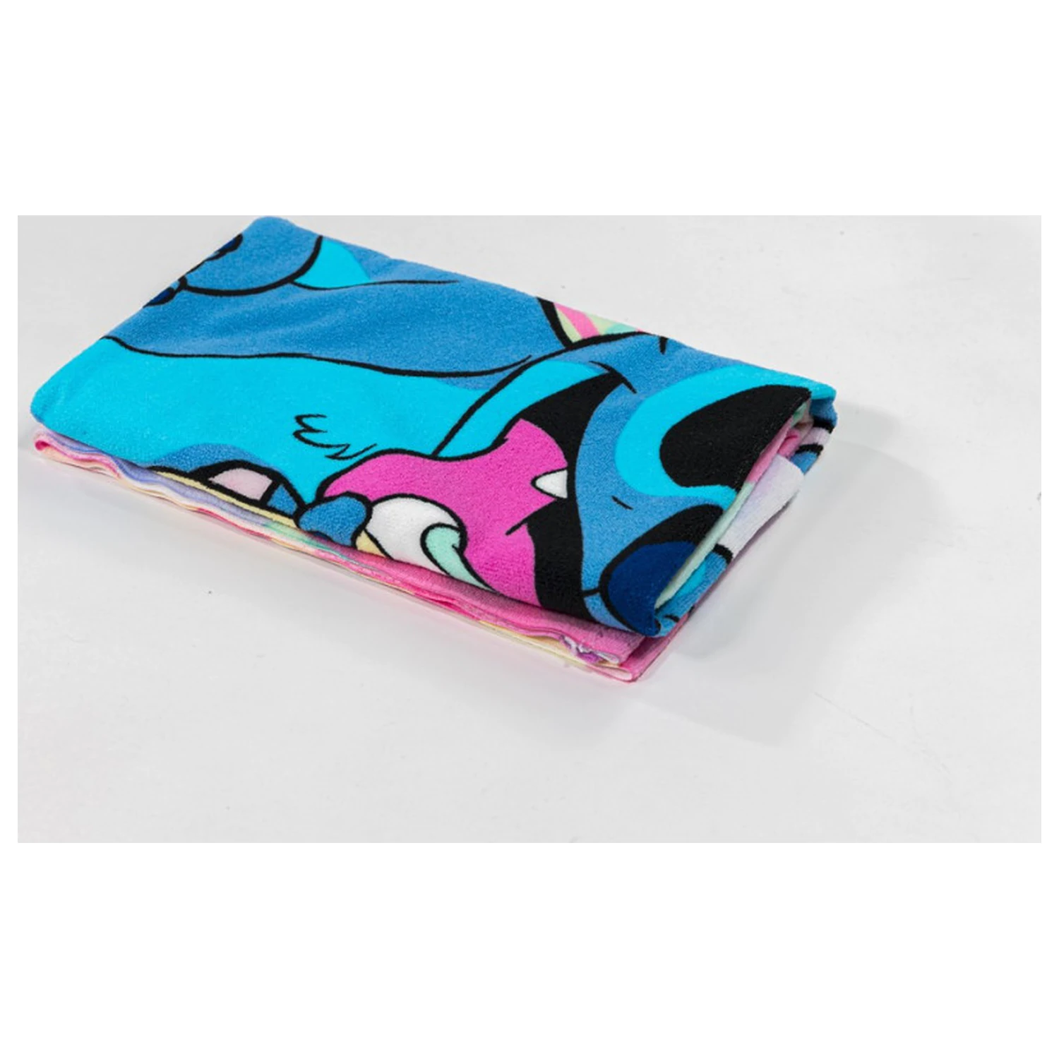 Stitch Tasty Day Out Towel 70x140cm product photo
