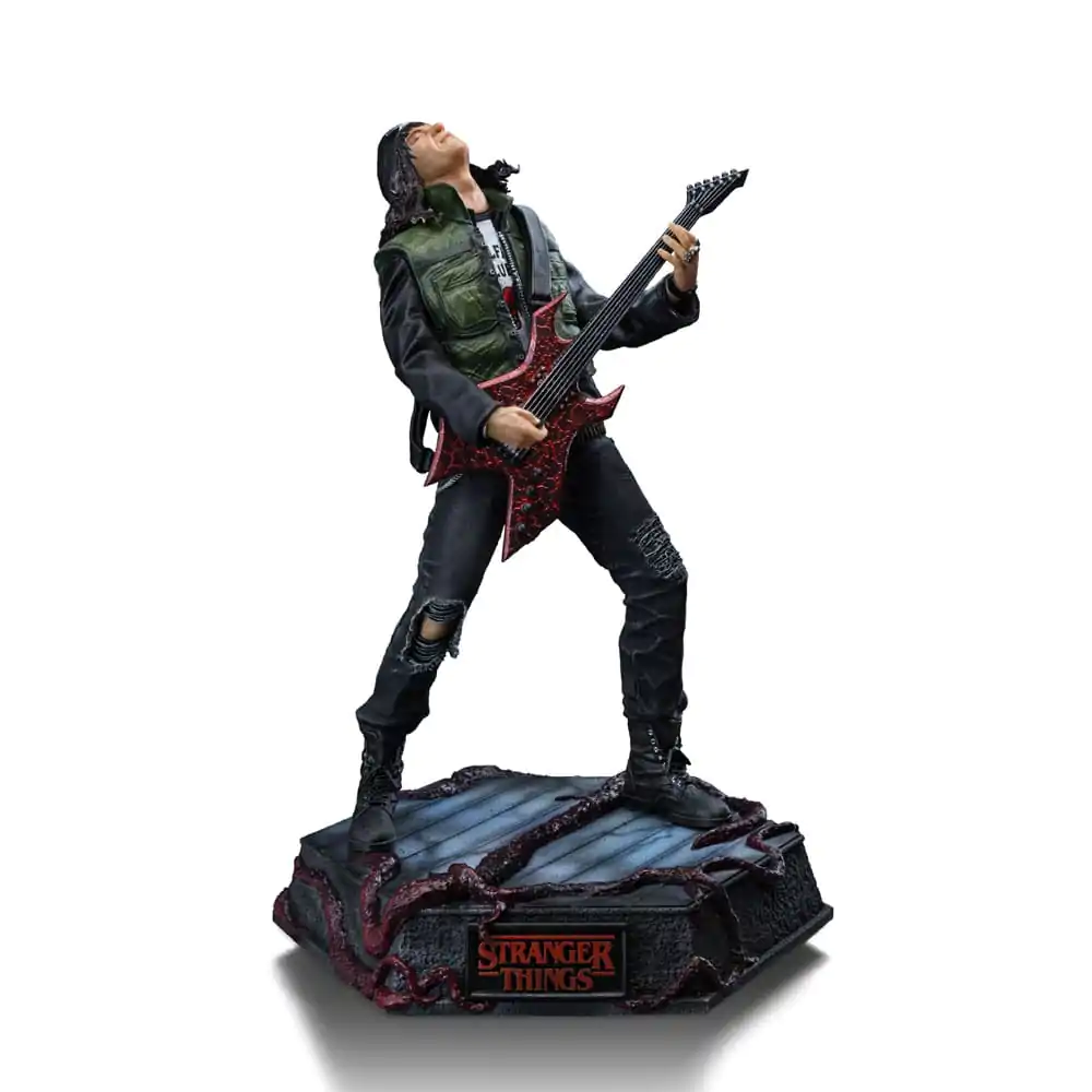 Stranger Things Deluxe Art Scale Statue 1/10 Eddie Munson 20 cm termékfotó