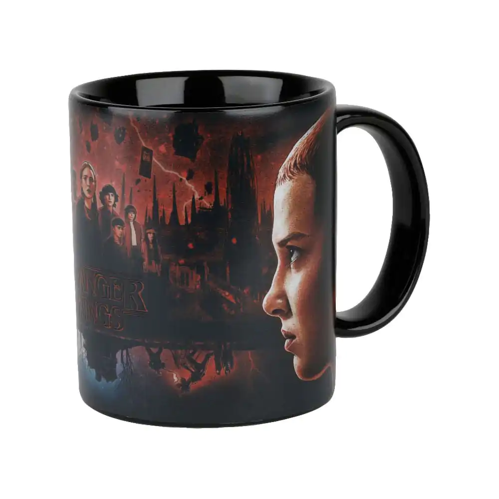 Stranger Things Heat Change Mug Duell 320 ml product photo
