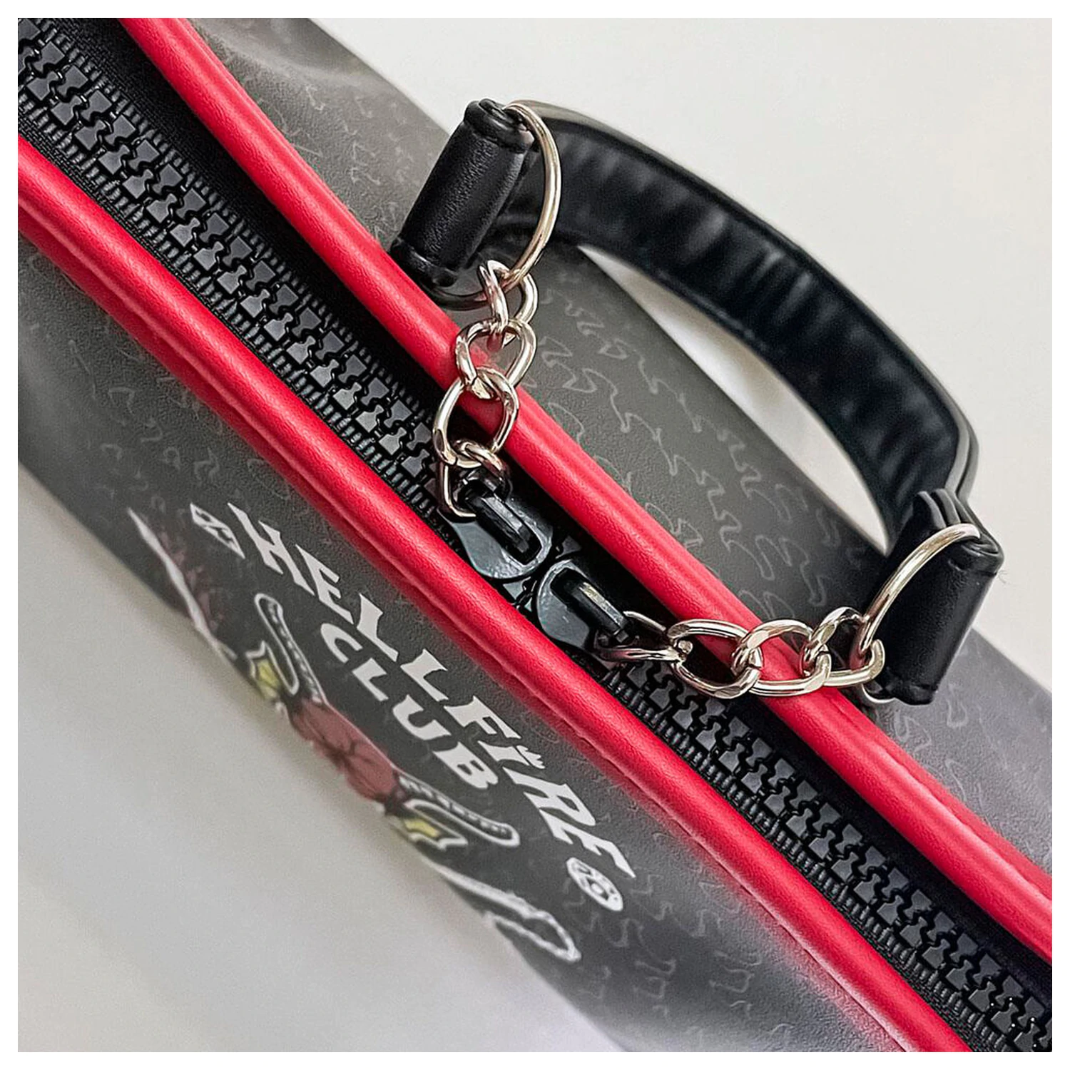 Stranger Things vanity case product photo