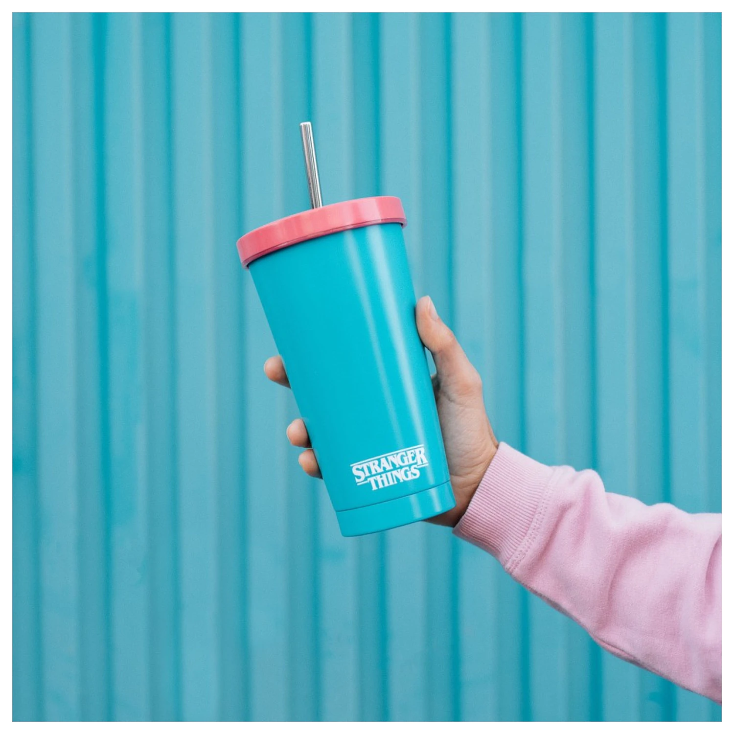 Stranger Things Rink-O-Mania straw tumbler 550ml product photo