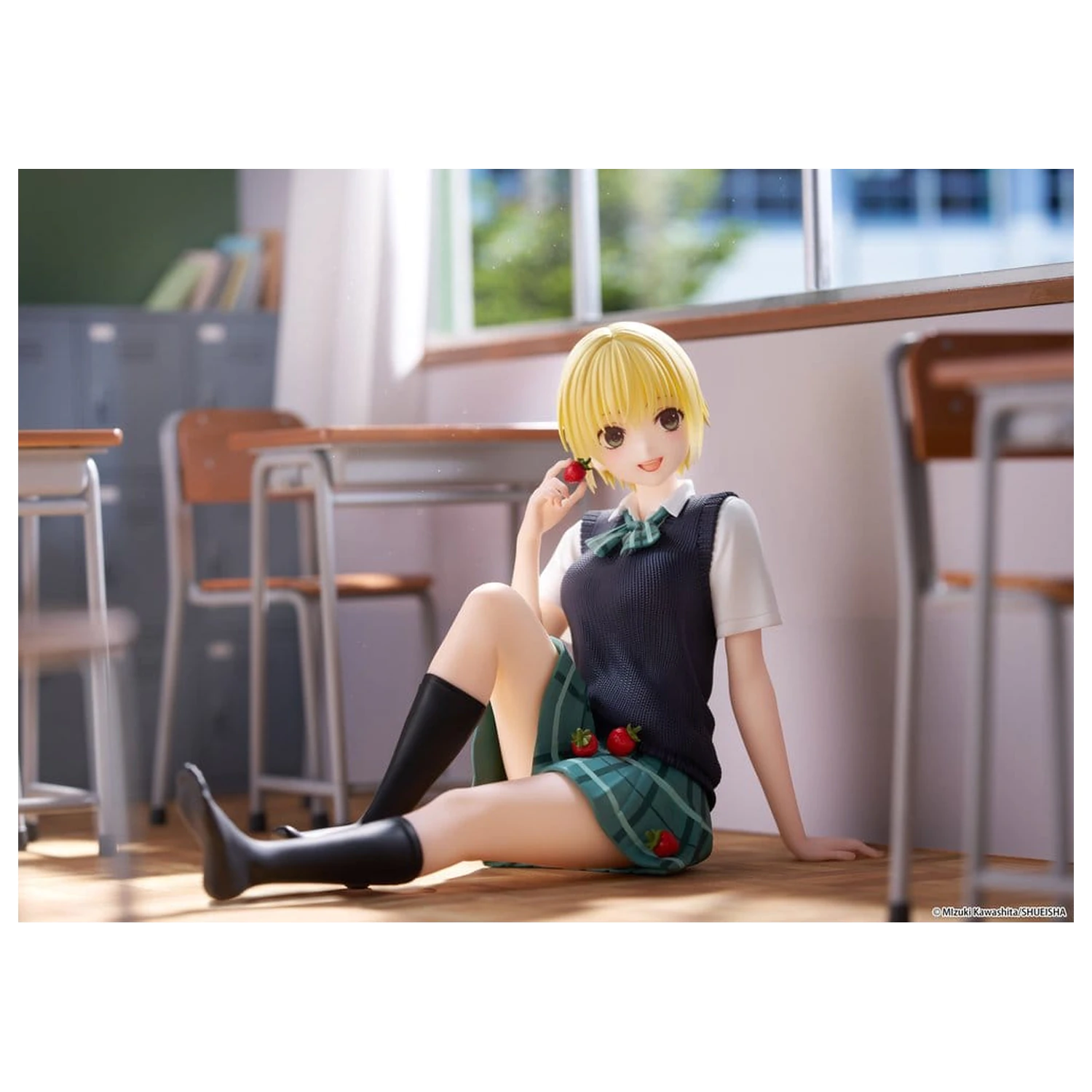 Strawberry 100% Desktop Cute PVC Figure Tsukasa Nishino (School uniform Ver.) 13 cm product photo