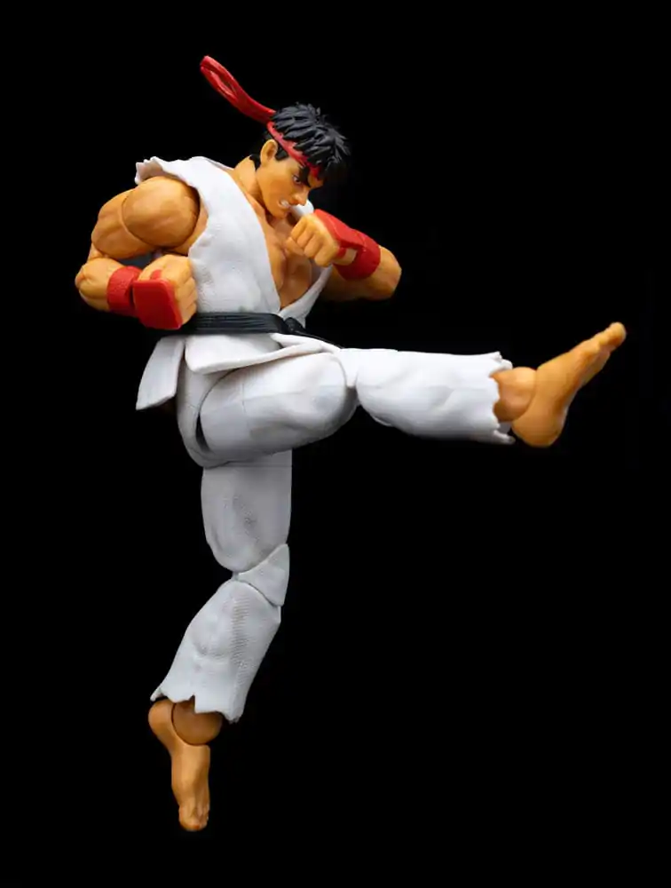 Street Fighter II Ryu figure 15cm termékfotó