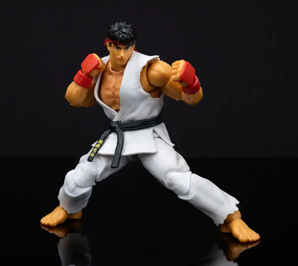 Street Fighter II Ryu figure 15cm termékfotó