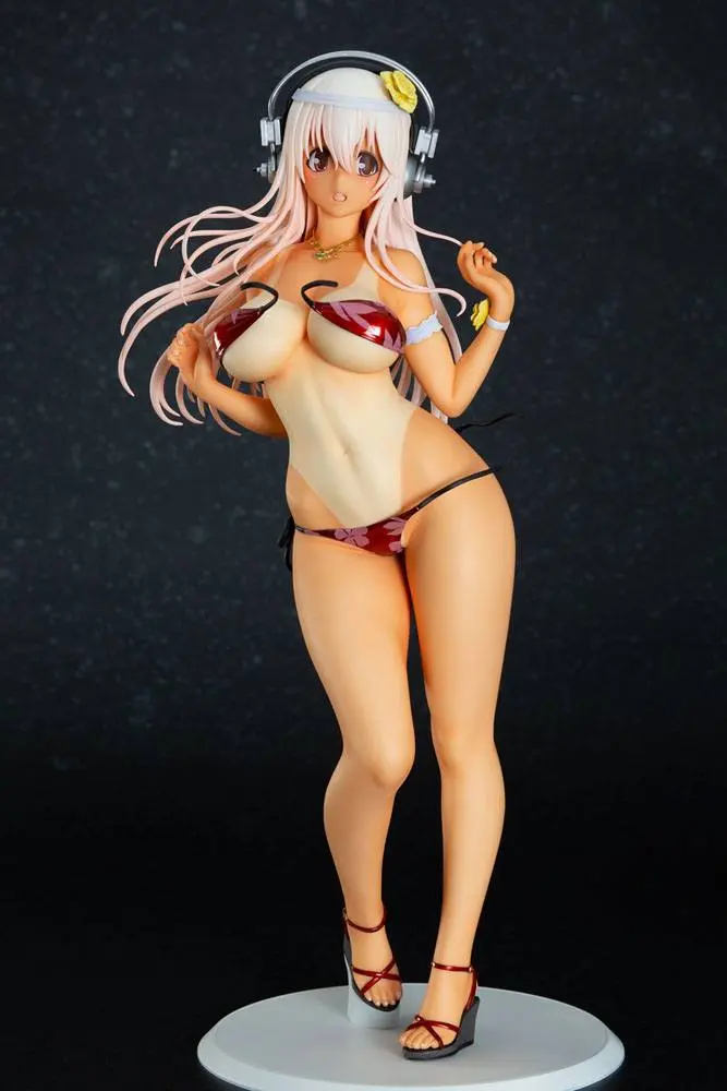 Super Sonico Statue 1/4.5 Super Sonico Summer Vacation Ver. Sun Kissed 35 cm product photo