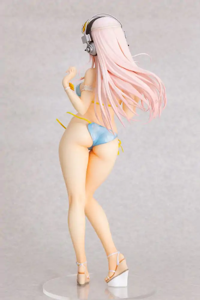 Super Sonico Statue 1/4.5 Super Sonico Summer Vacation Ver. 35 cm product photo