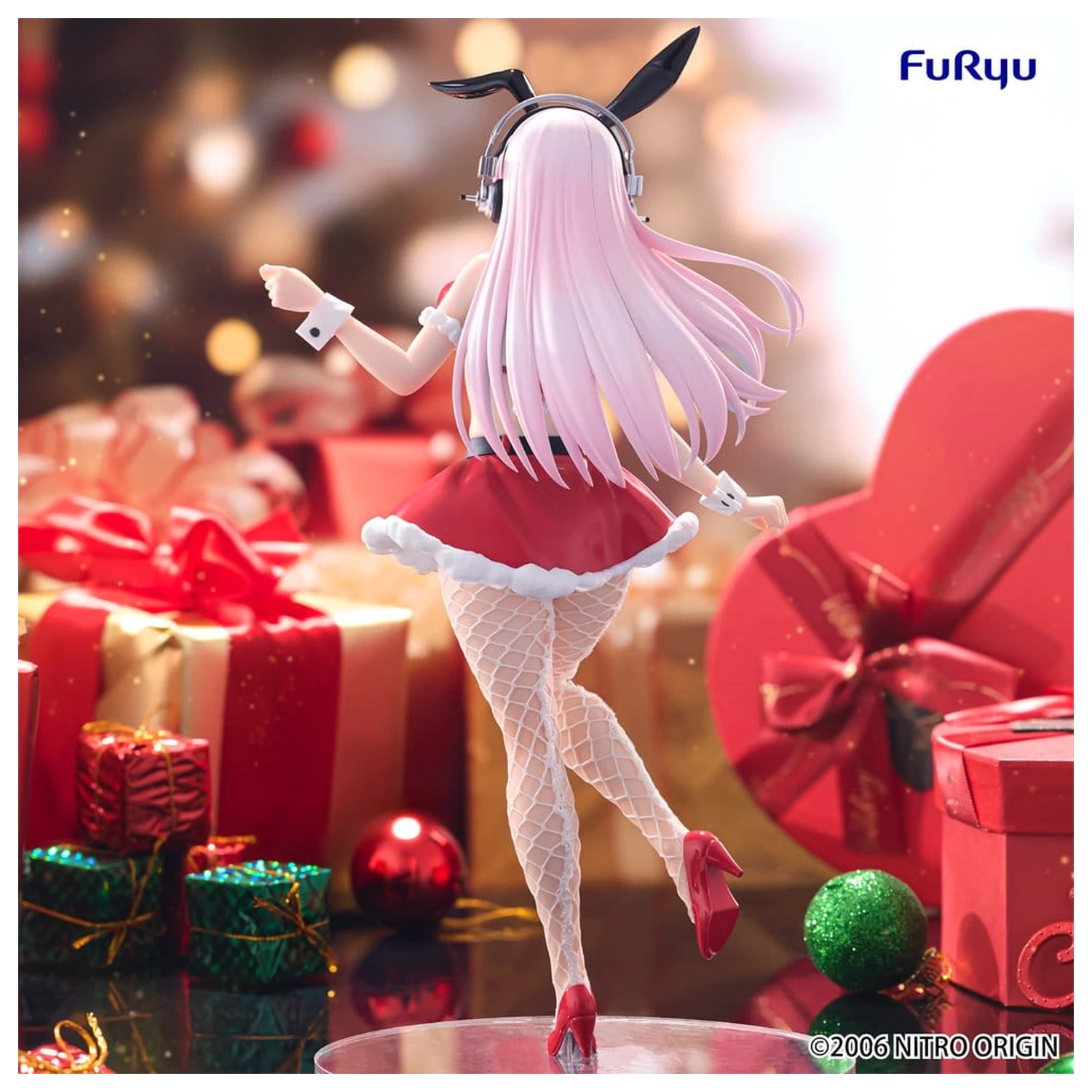 Super Sonico BiCute Bunnies PVC Figure Santa Ver. 30 cm product photo