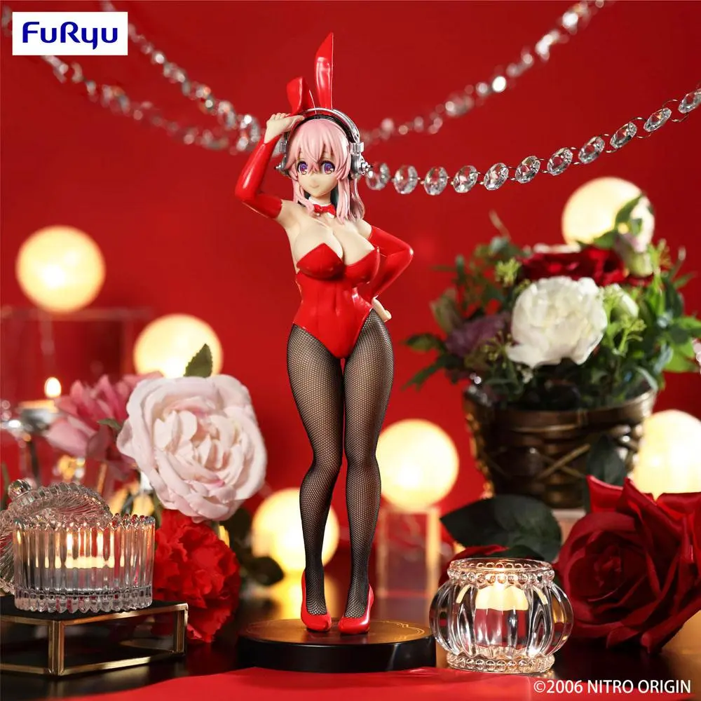 Super Sonico BiCute Bunnies PVC Statue Super Sonico Red Ver. 28 cm termékfotó