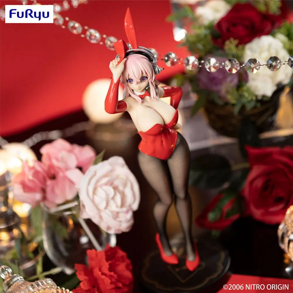 Super Sonico BiCute Bunnies PVC Statue Super Sonico Red Ver. 28 cm termékfotó