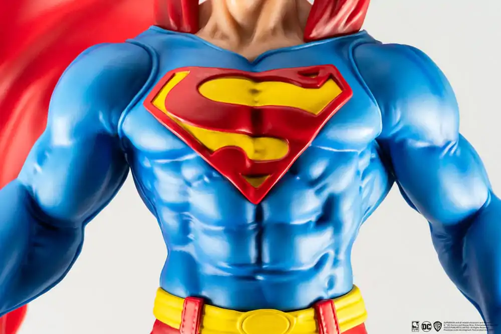 Superman PX PVC Statue 1/8 Superman Classic Version 30 cm termékfotó