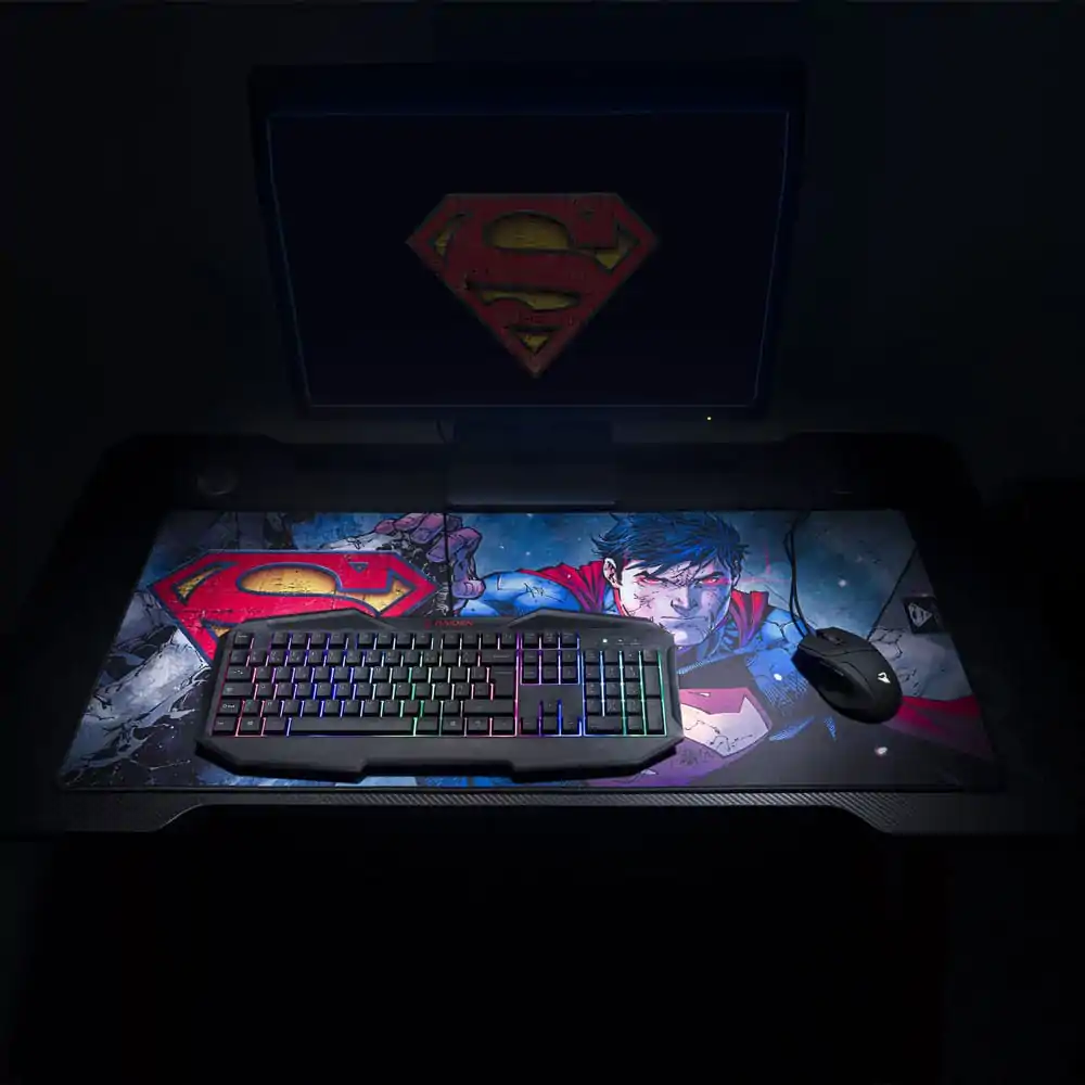 Superman XXL Desk Mat Version 1 product photo