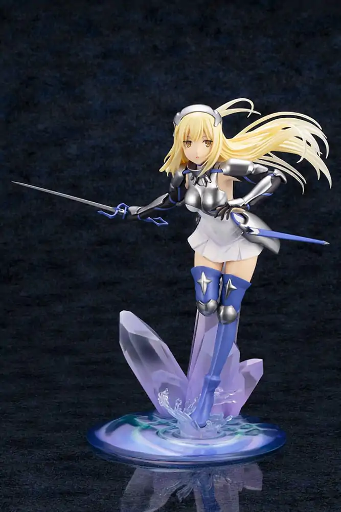 Sword Oratoria: Is it Wrong to Try to Pick Up Girls in a Dungeon? On the Side PVC Statue 1/7 Ais Wallenstein 24 cm product photo