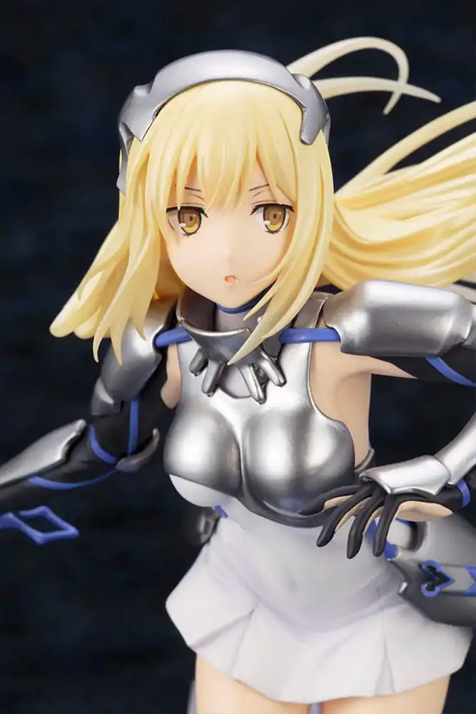 Sword Oratoria: Is it Wrong to Try to Pick Up Girls in a Dungeon? On the Side PVC Statue 1/7 Ais Wallenstein 24 cm product photo