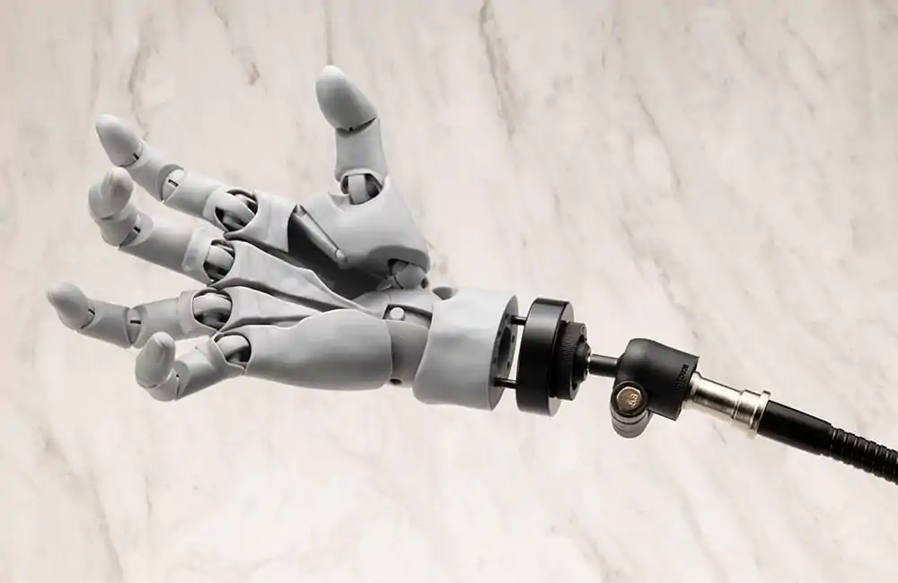 Takahiro Kagami PVC Artist Support Item Hand 1/1 Hand Model Connector 5 cm product photo