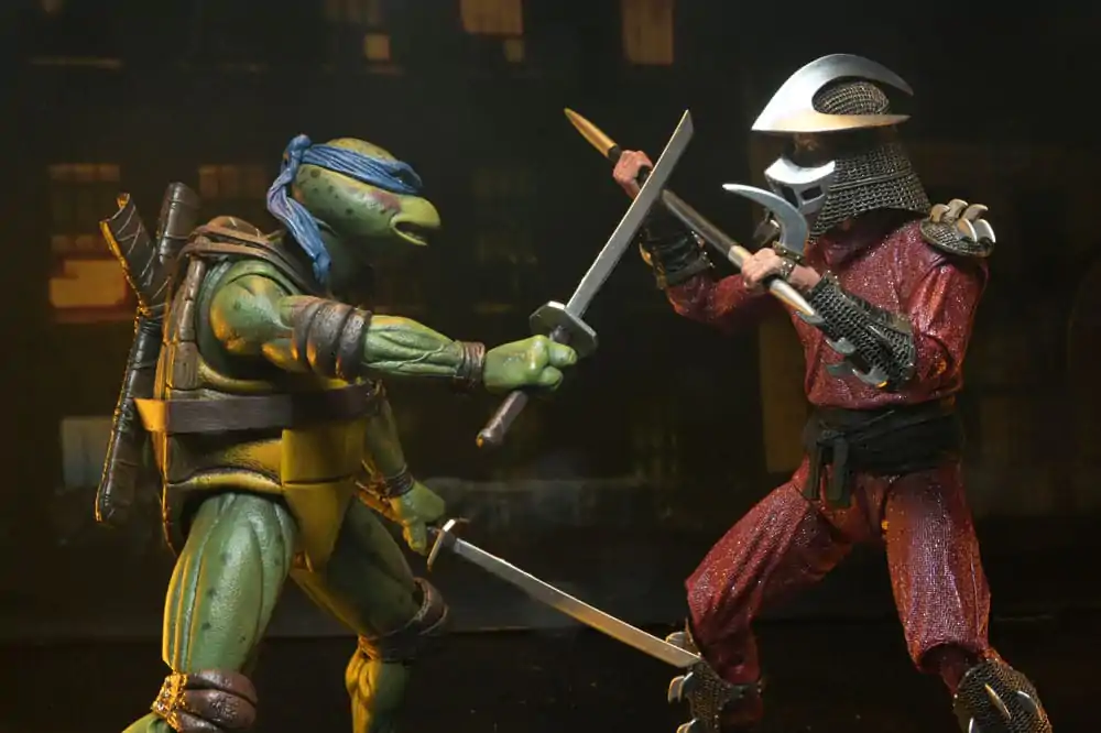 Teenage Mutant Ninja Turtles (1990 Movie) Action Figure Roof Top Battle Shredder vs Leo 18 cm product photo