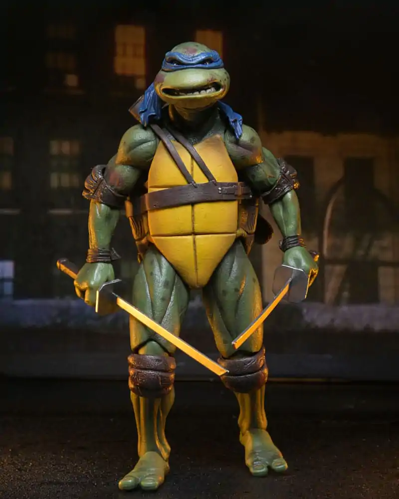 Teenage Mutant Ninja Turtles (1990 Movie) Action Figure Roof Top Battle Shredder vs Leo 18 cm product photo