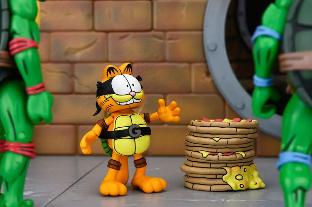 Teenage Mutant Ninja Turtles (Archie Comics) x Garfield Action Figure 2-Pack Ultimate Garfello & Odie 10 cm product photo