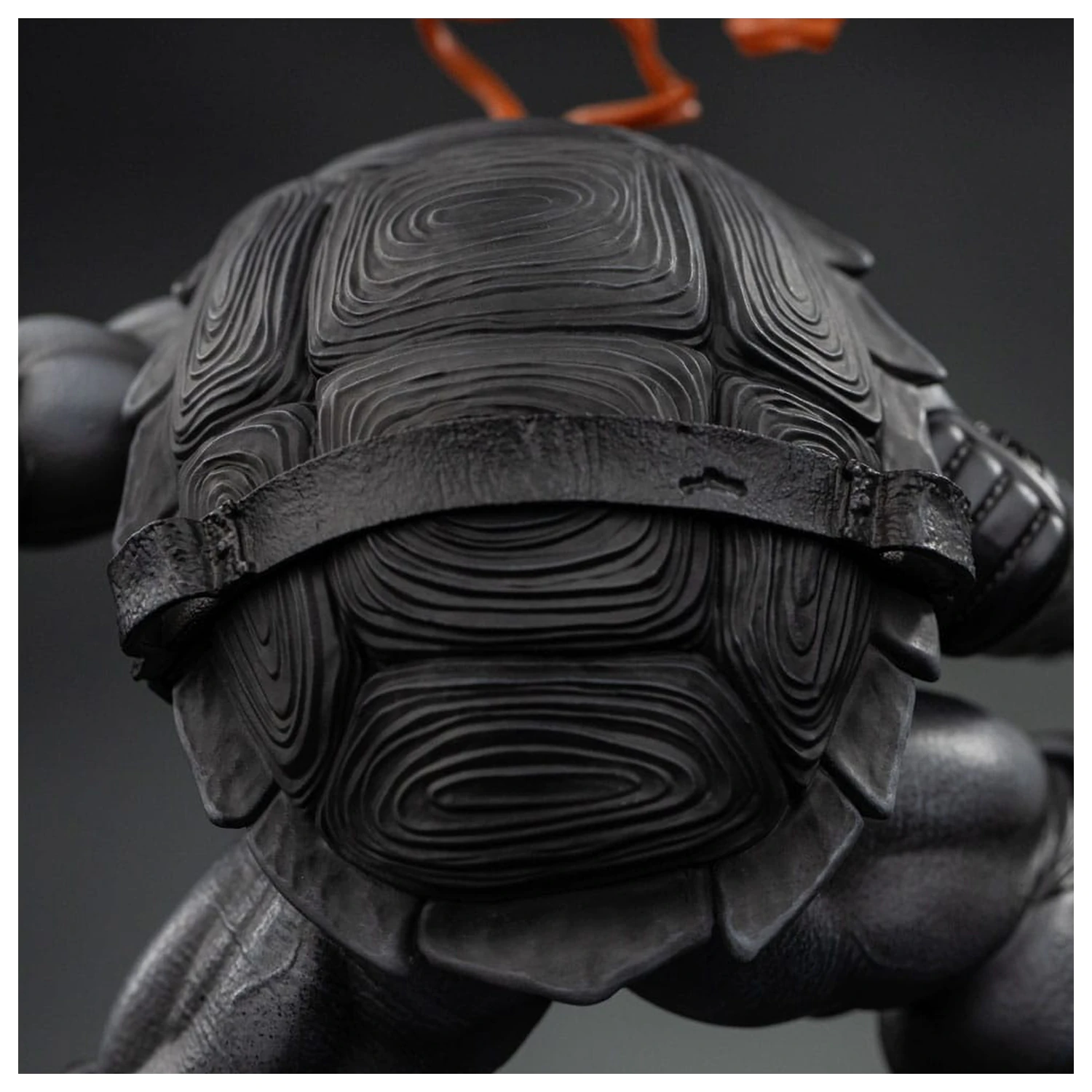 Teenage Mutant Ninja Turtles Art Scale Statue 1/10 Michelangelo Black and White Variant 26 cm product photo