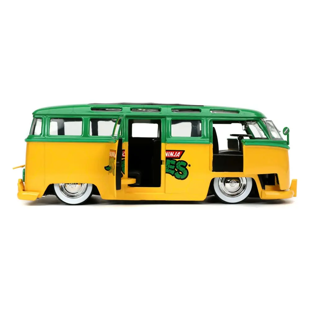 Teenage Mutant Ninja Turtles Hollywood Rides Diecast Model 1/24 1962 VW Bus with Leonardo Figur product photo